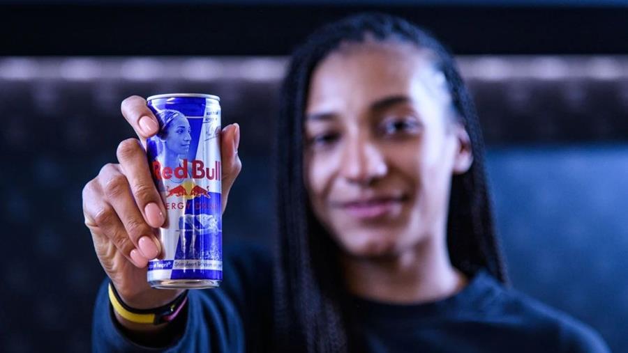 NAFI THIAM KRIJGT EIGEN BLIK RED BULL