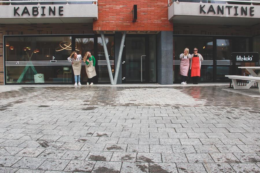 Kabine & Kantine